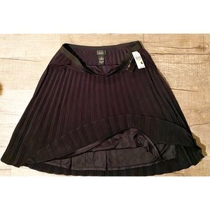AGB Pleated NWT Black Skater Skirt Size Large